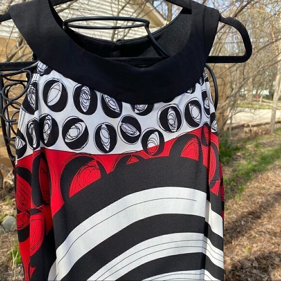 RED, BLACK & WHITE GEOMETRICAL SLEEVELESS SHEATH DRESS 14/16 NWOT - Picture 6 of 17